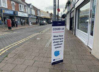 Burnham-On-Sea High Street Covid sign