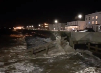 Stomry sea in Burnham-On-Sea