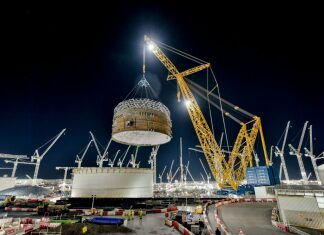 Big Carl, the world’s largest crane, has just completed its biggest ever lift at Hinkley Point C.
