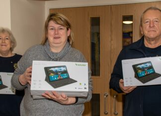 Burnham-On-Sea Lions donate computers for local schools
