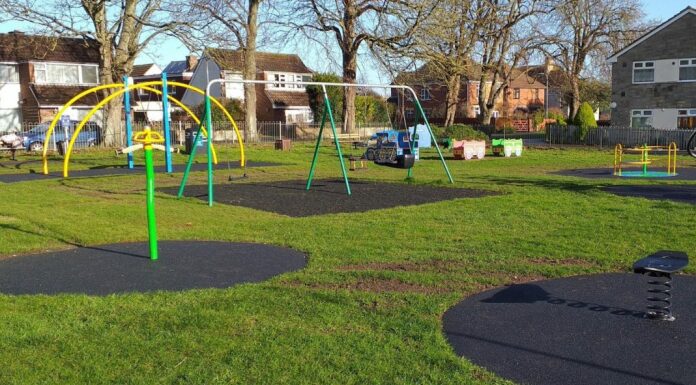 Burnham-On-Sea Crosses Penn play area