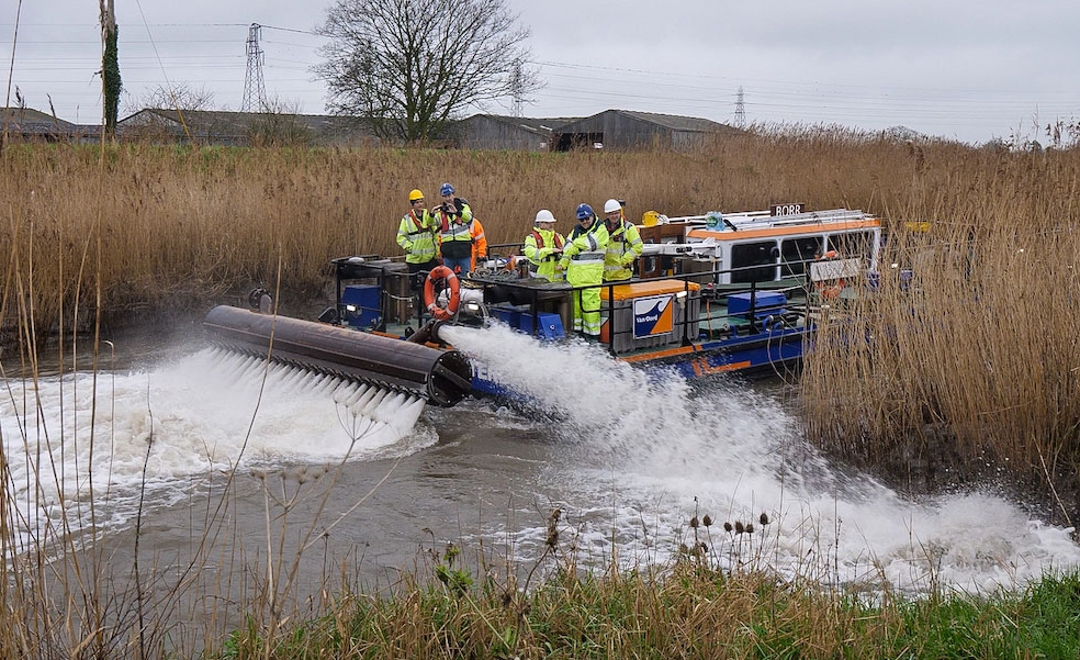what does it mean to dredge a river what does it mean to dredge a river