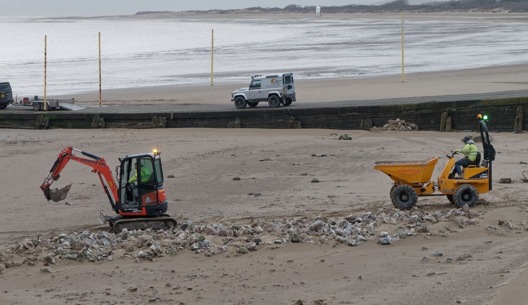 Burnham-On-Sea beach clean-up