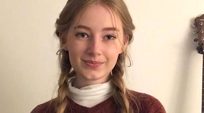 Singer songwriter Becca Brothwell