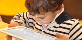 Child with tablet