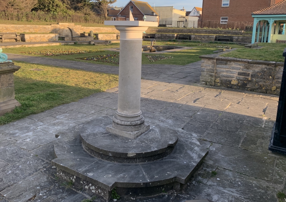 Burnham-On-Sea sundial in Marine Cove gardens