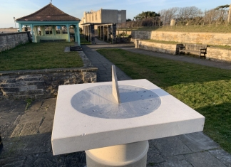 Burnham-On-Sea sundial in Marine Cove gardens