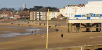 Burnham-On-Sea beach walkers