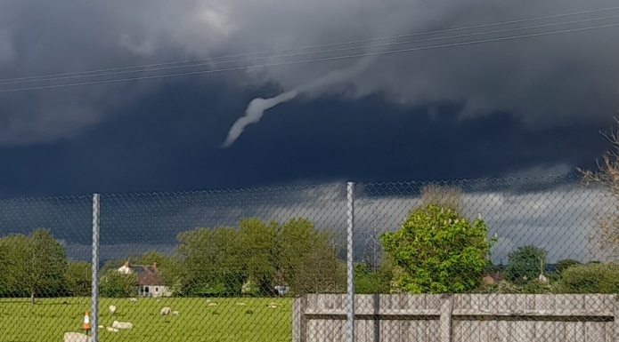 Funnel cloud near Burnham-On-Sea