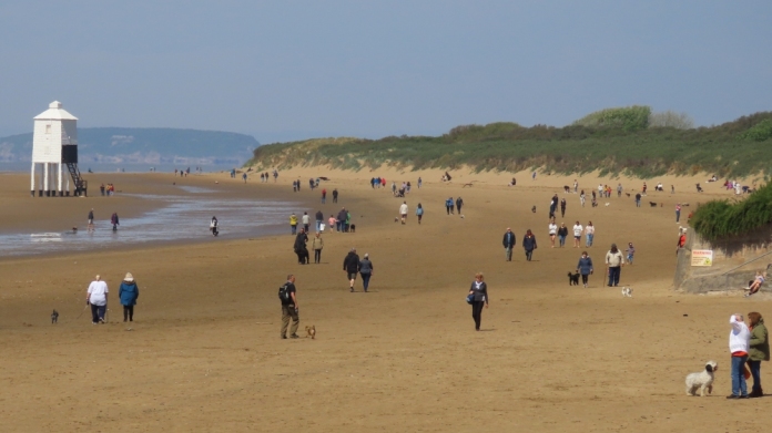 Busy Burnham-On-Sea beach