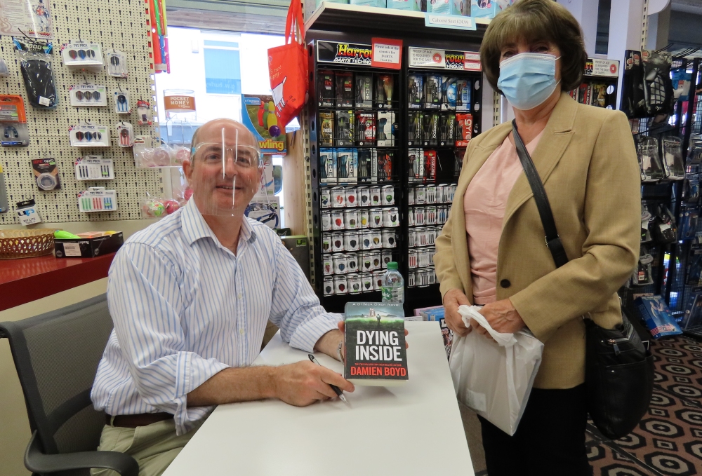 Burnham-On-Sea author Damien Boyd’s book signing session is a sell-out success!