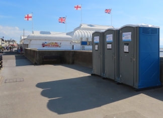 Extra seafront toilets in Burnham-On-Sea