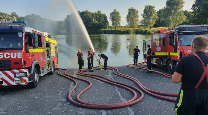 Burnham-On-Sea fire crew oxygenating Apex Park lake