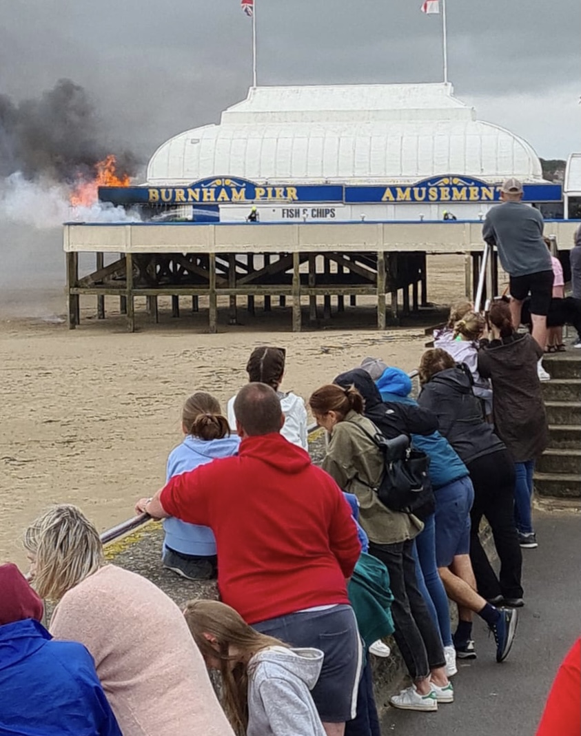 Burnham-On-Sea Pier fire