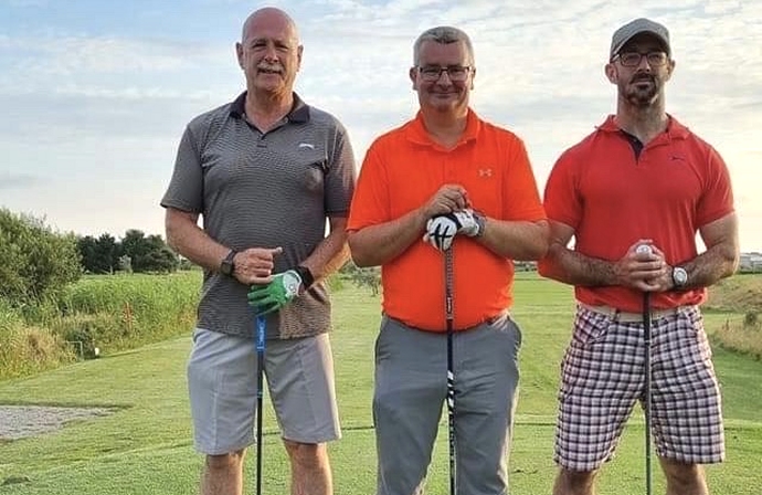 Day-long golf challenge at Brean raises hundreds for cancer charity