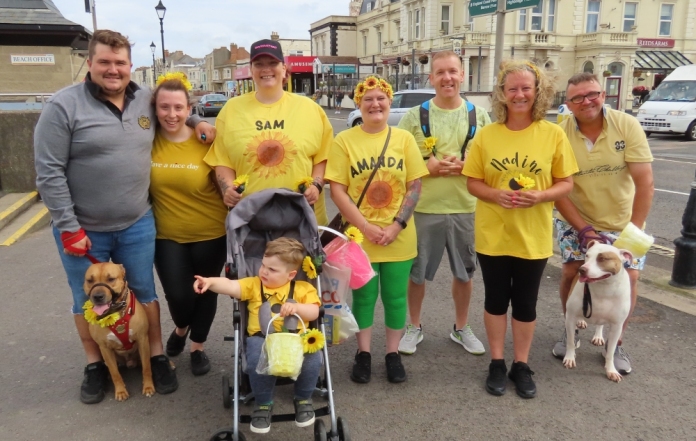 Burnham-On-Sea breast cancer survivor holds fundraising seafront walk
