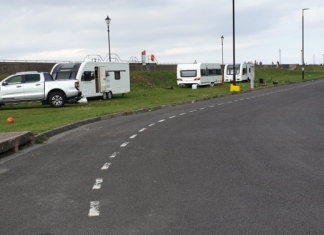 Travellers pitch up on lawns on Burnham-On-Sea’s South Esplanade