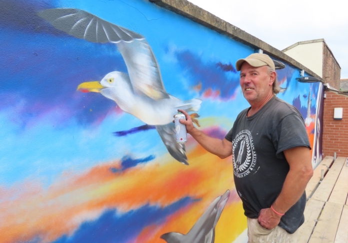 Burnham-On-Sea street artist Damian Nicholson