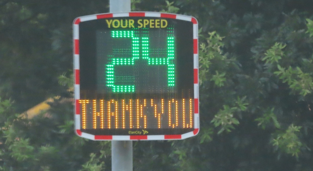 Speed indicator device (SID) in Burnham-On-Sea Berrow Road