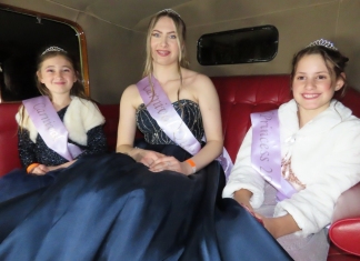 Burnham-On-Sea and Highbridge carnival queen princesses