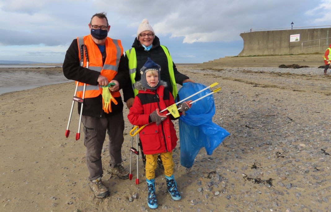 Friends of Burnham Beach at beach clean