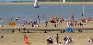 busy Burnham-On-Sea beach