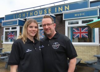 Burnham-On-Sea Lighthouse Pub landlords