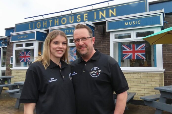 Burnham-On-Sea Lighthouse Pub landlords