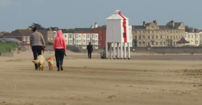 Burnham-On-Sea beach