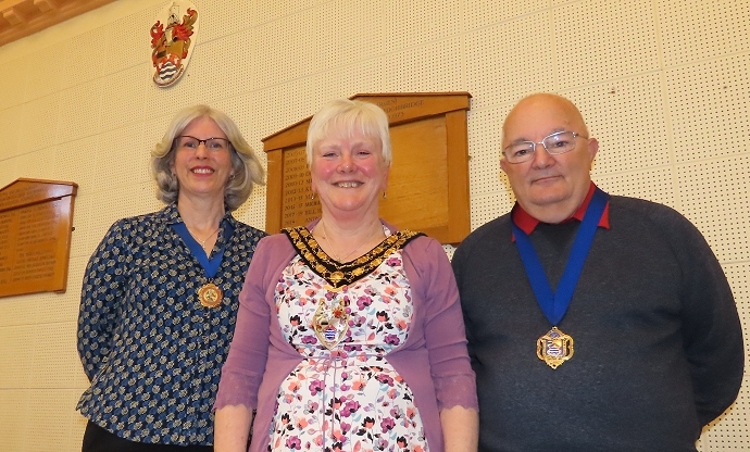 Burnham and Highbridge Mayor Cllr Lesley Millard, Deputy Mayor Cllr Sharon Perry and Mayor's Representative Cllr Roger Keen