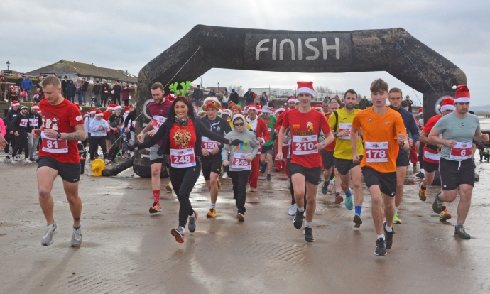 Santa Run Burnham-On-Sea