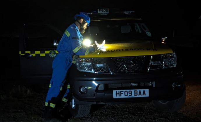 Burnham-On-Sea Coastguard in night search