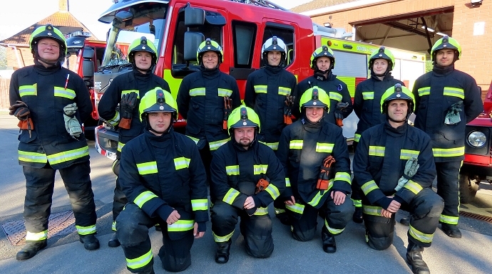 Burnham-On-Sea.com: Burnham-On-Sea fire station station officer Steve Fowler with crew