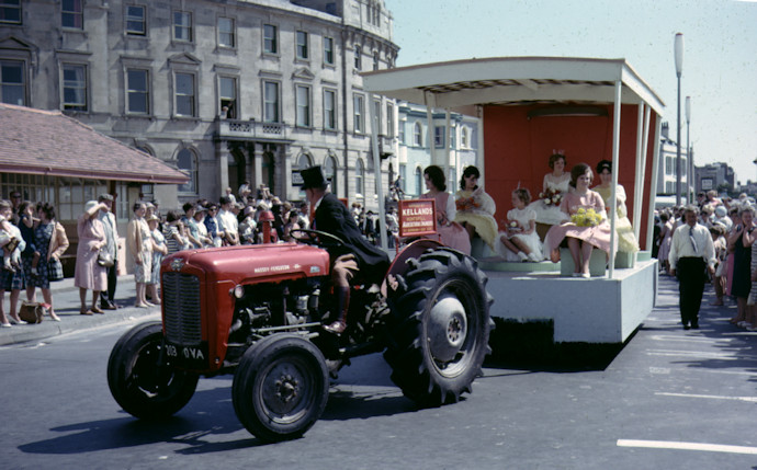 Burnham-On-Sea Summer Carnival 1964 Burnham-On-Sea Summer Carnival 1964